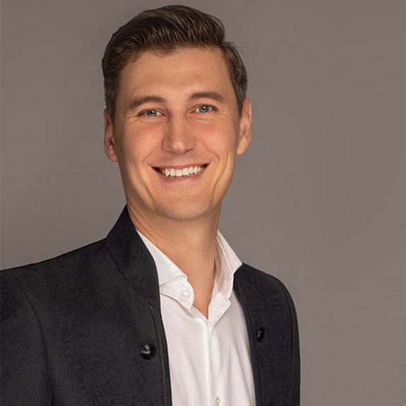 Alexander Eremin, Die Topmakler Immobilien GmbH