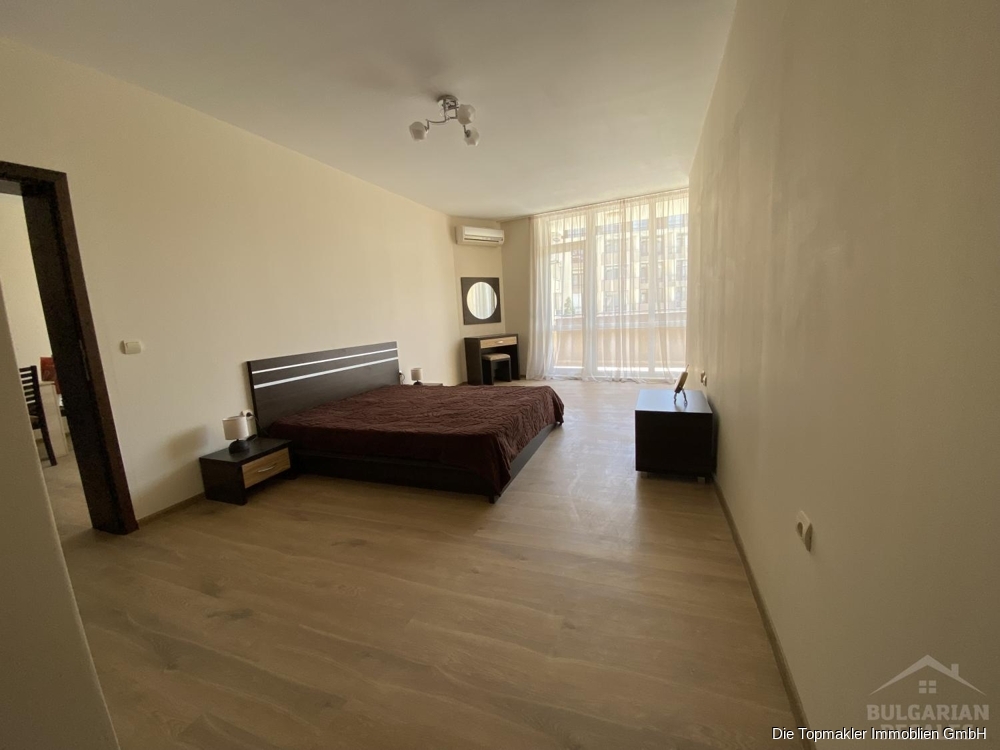 Großzügige 2-Zimmer-Wohnung im Komplex „Luxor“ - Bild (83782)