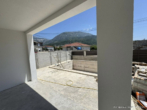 Bild - Neubau-Villa mit Pool in Bar