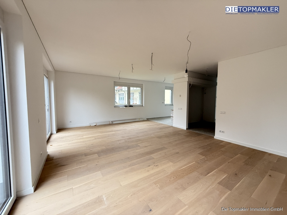 Erstbezug, moderne Doppelhaushälfte in Schlangen - Essbereich (82171)