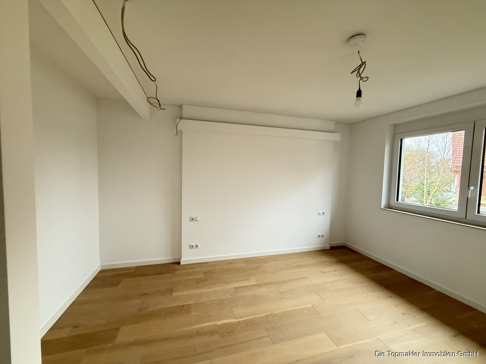 Erstbezug, moderne Doppelhaushälfte in Schlangen - Elternschlafzimmer (82178)