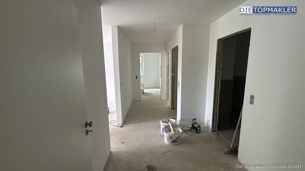 Moderne 4-Zimmer-Erdgeschosswohnung mit Terrasse | Erstbezug | WBS erforderlich - Flur (86873)