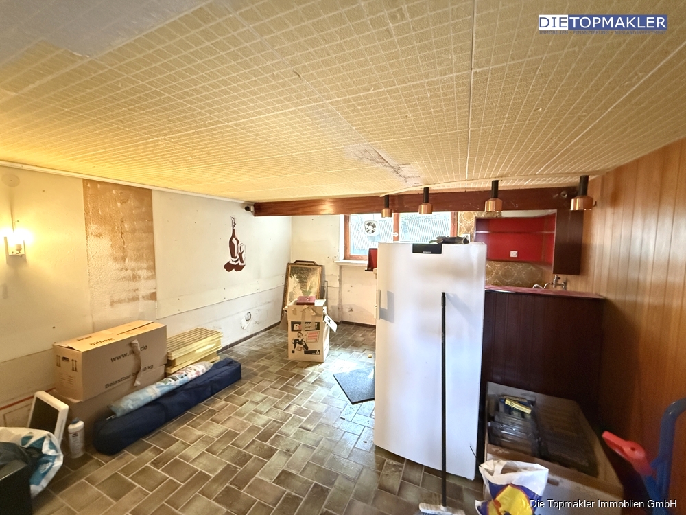 Großzügige Erdgeschoss Wohnung mit Garten - Keller (83996)