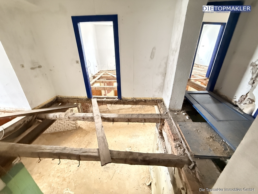Pflege- und Sozialimmobilie mit 17 Demenzwohnungen und Tagespflege -KfW- 40 Neubau - Obergeschoss (85586)