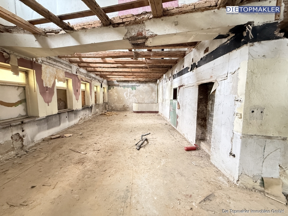 Pflege- und Sozialimmobilie mit 17 Demenzwohnungen und Tagespflege -KfW- 40 Neubau - Erdgeschoss (85582)