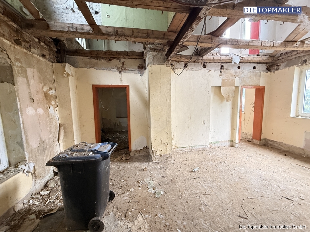 Pflege- und Sozialimmobilie mit 17 Demenzwohnungen und Tagespflege -KfW- 40 Neubau - Erdgeschoss (85584)