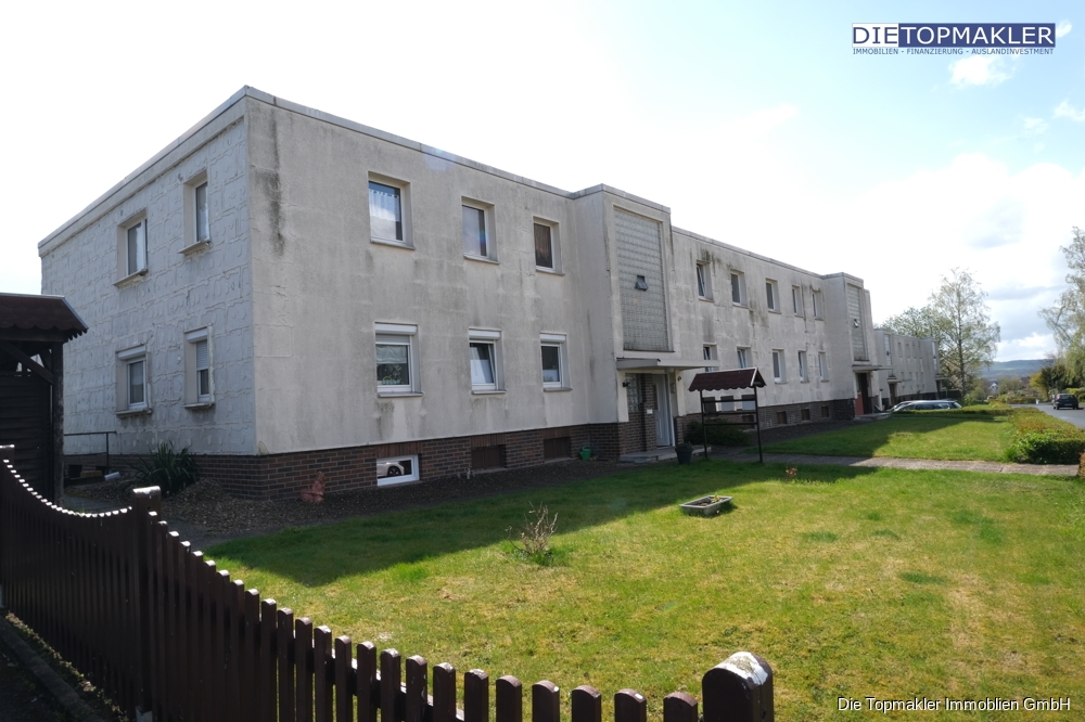 Kapitalanlage 8 Wohneinheiten in Extertal - Frontansicht (85611)
