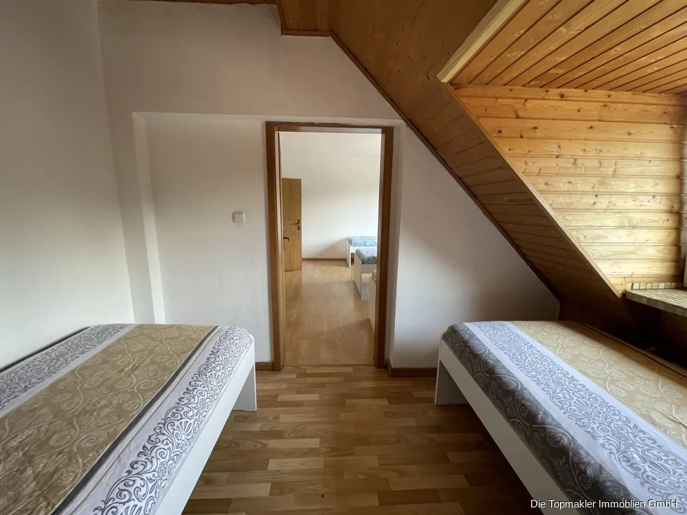 Helle Etagenwohnung in Duisburg - Zimmer 2 (87101)