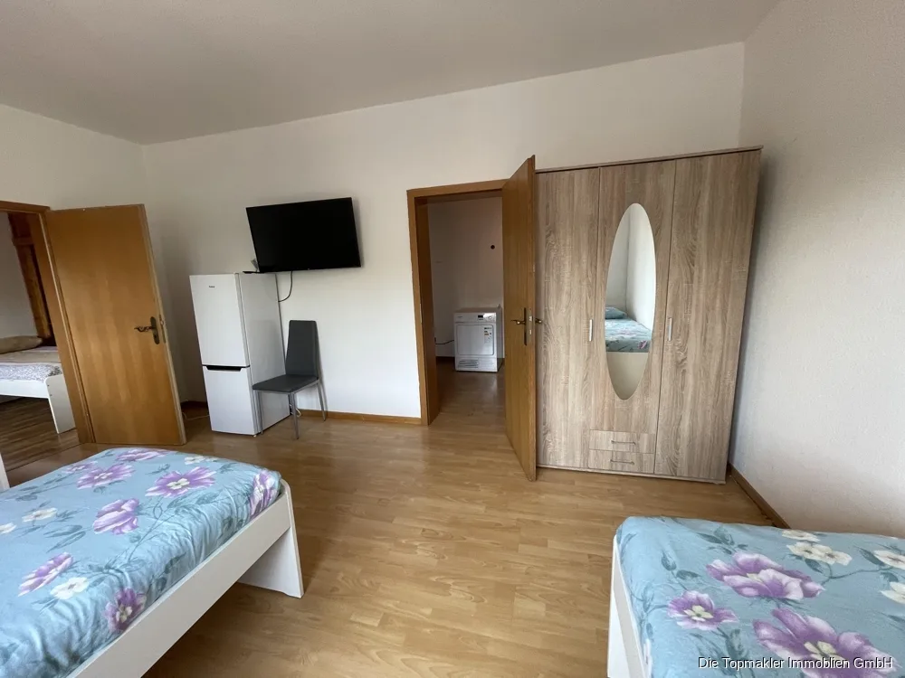Helle Etagenwohnung in Duisburg - Zimmer 1 (87098)
