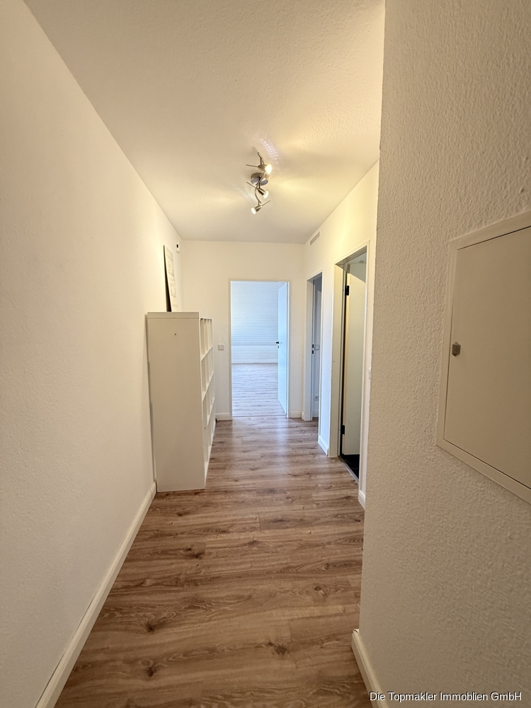 Penthousewohnung – Helle Wohnung in bester Innenstadtlage Paderborn - Flur (86328)