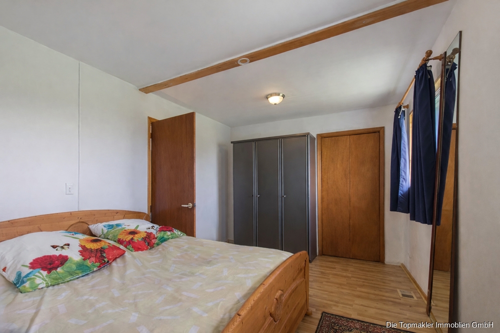 Einmalige Investitionschance in den 1000 Islands – Entwicklungsgrundstück mit Bestand - Elternschlafzimmer Bungalow (83340)