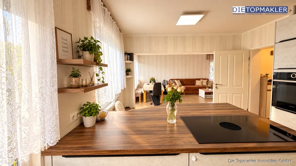 Großzügiges Einfamilienhaus in Brakel - Wohnen (86890)