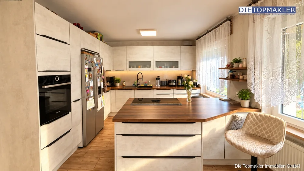 Großzügiges Einfamilienhaus in Brakel - Offene Küche (86889)