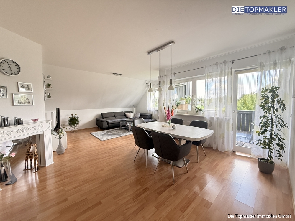 Wohn u. Geschäftshaus in Salzkotten - Wohnzimmer WE Nr.2 (85982)
