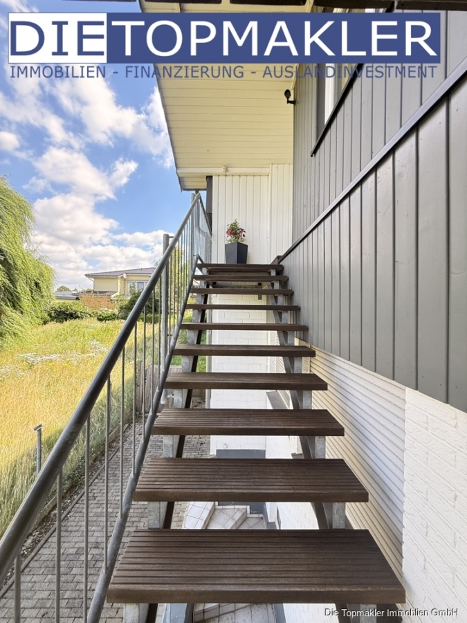Treppe zur WE Nr.2
