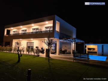 Luxuriöse Villa mit Blick auf das Meer! Modern eingerichtet. Hier bleiben keine Wünsche offen!, 22211 Vodice (Kroatien), Villa