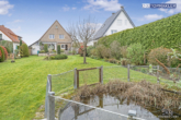 Bauplatz / Garten / Teich - Einfamilienhaus mit Bauplatz