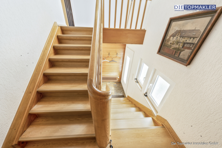 Treppe zum Obergeschoss