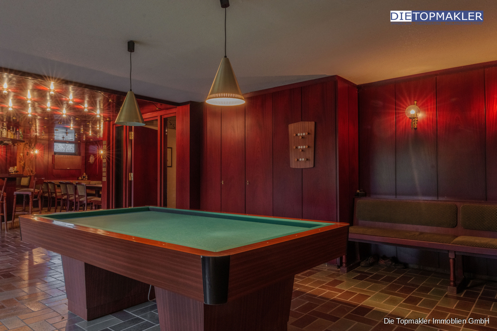 Exklusive Seeresidenz am Möhnesee – Zwei Häuser, unzählige Möglichkeiten und ein Ausblick, der verzaubert - Untergeschoss mit Garten zugang (82474)