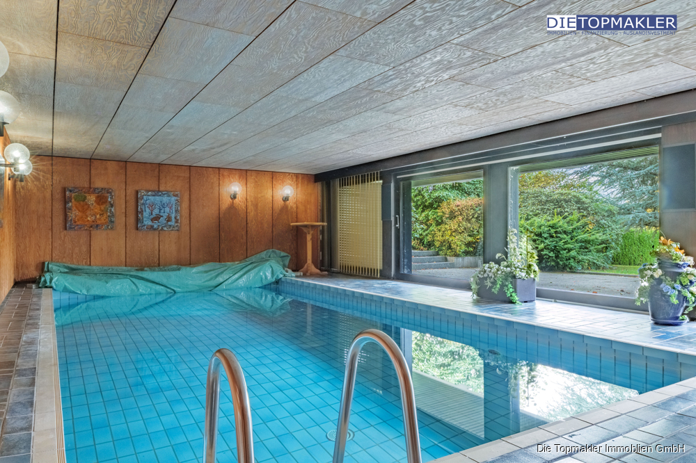 Exklusive Seeresidenz am Möhnesee – Zwei Häuser, unzählige Möglichkeiten und ein Ausblick, der verzaubert - Pool (82472)