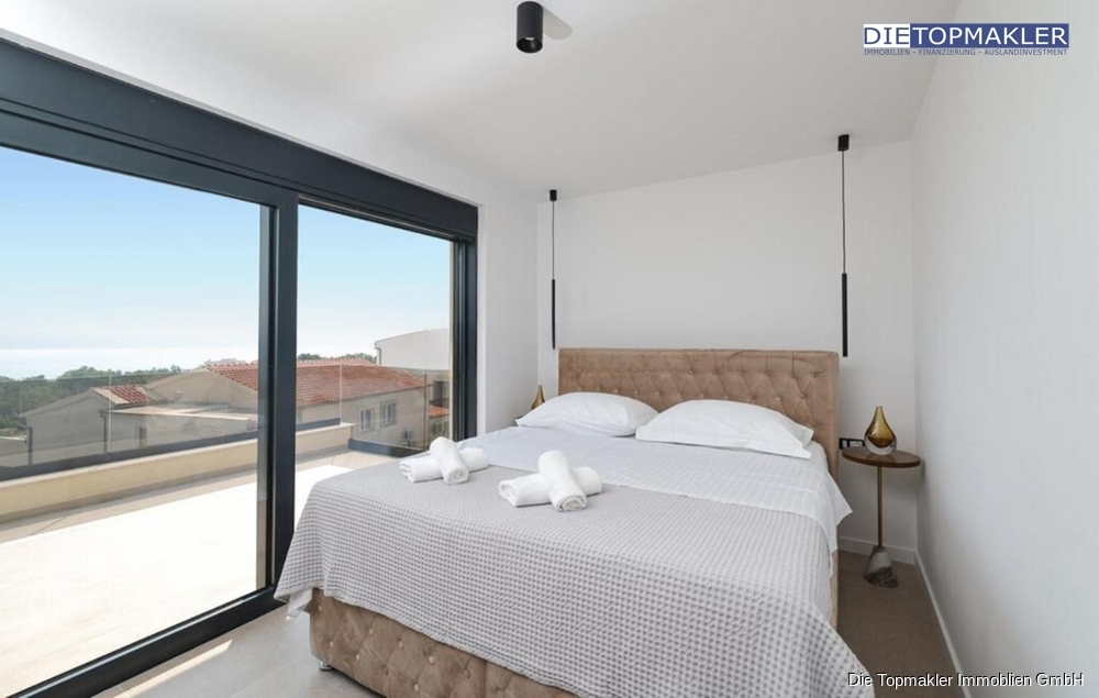 Moderne Villa mit atemberaubendem Meerblick - Bild (83886)