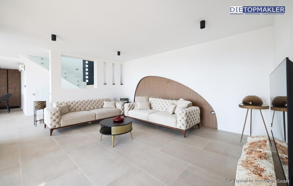 Moderne Villa mit atemberaubendem Meerblick - Bild (83882)