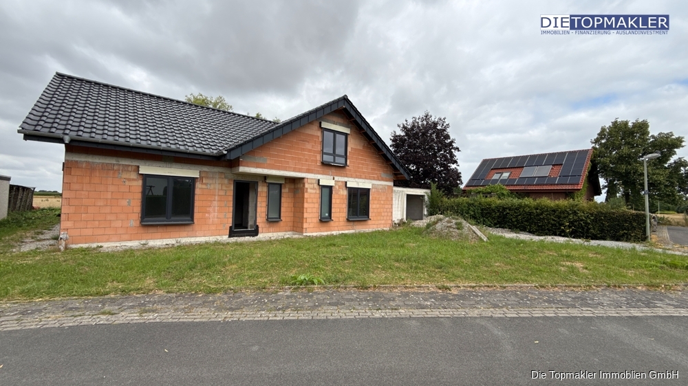 Wohnen auf einer Ebene – Charmanter Bungalow zum Wohlfühlen - Außenansicht (86219)
