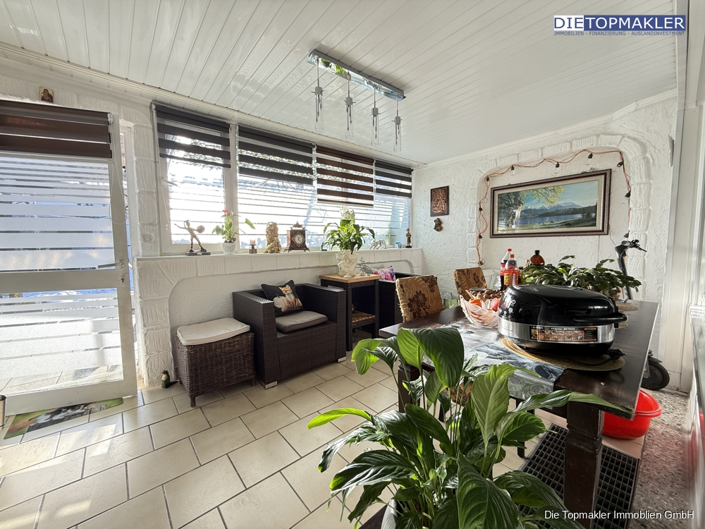 Lichtdurchflutetes Reihenhaus mit Garten & Loggia – ideal für Familien - Wintergarten (83093)