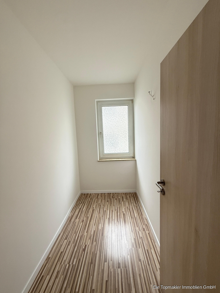 Helle 2,5 Zimmer Wohnung in Bad Driburg mit Balkon - Arbeitszimmer (56997)