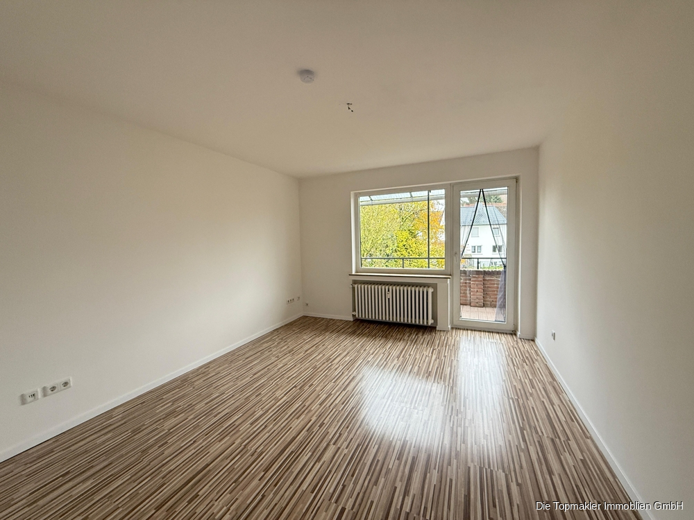 Helle 2,5 Zimmer Wohnung in Bad Driburg mit Balkon - Wohnzimmer (56996)