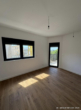 Bild - Neuwertiges 1-Zimmer-Apartment mit Bergblick – 10 Gehminuten zum Meer